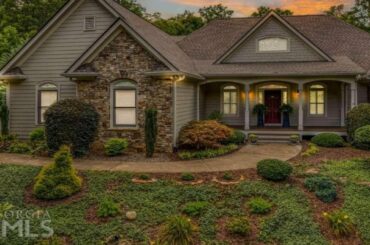 426 Cove Lake Drive, Marble Hill, GA Presented by Thea Marcacci & Judy Waters All Aces Realty Group.