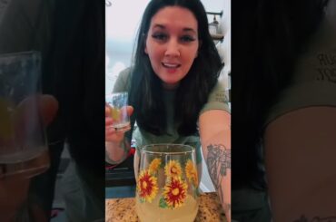 Quick and Easy Ginger Cocktail - French 75