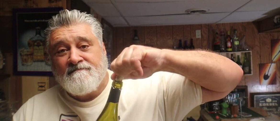 SAGET Peres & Fils VOUVRAY French Chenin Blanc Wine