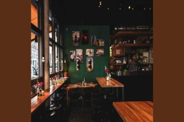 Bubbly Ambience for Gourmet Lunches