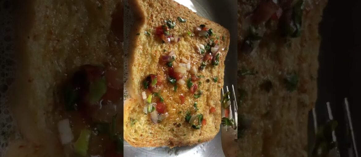 Healthy & Tasty 2mins Breakfast Recipe/ Salty French Toast (complete recipe in comment & description