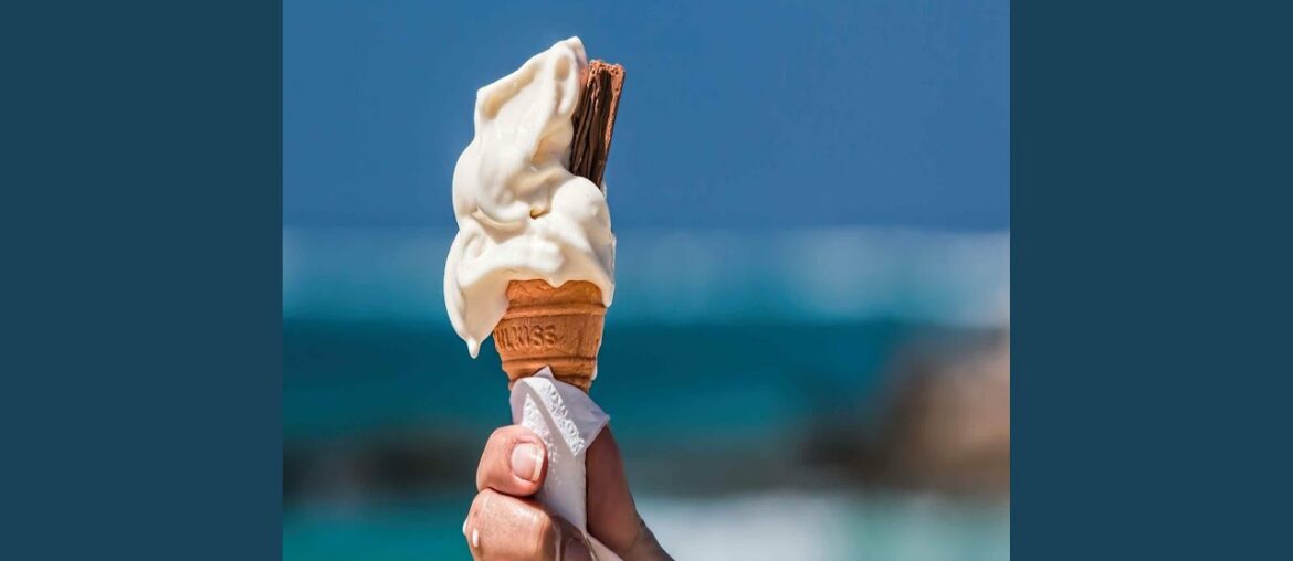 Big Band with Tenor Sax Soundtrack for French Restaurants Big Band with Tenor Sax Soundtrack for French Restaurants