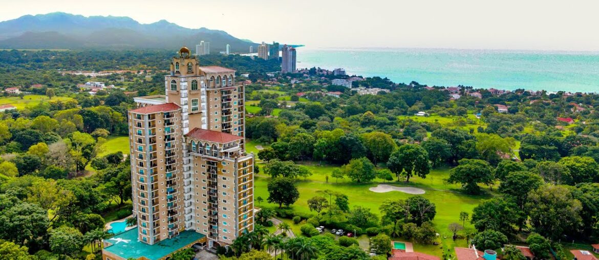 3 Bedrooms 4.5 Bathrooms plus Office Apartment PH Alcazar Coronado – Listing Number SSS2412 3 Bedrooms 4.5 Bathrooms plus Office Apartment PH Alcazar Coronado - Listing Number SSS2412