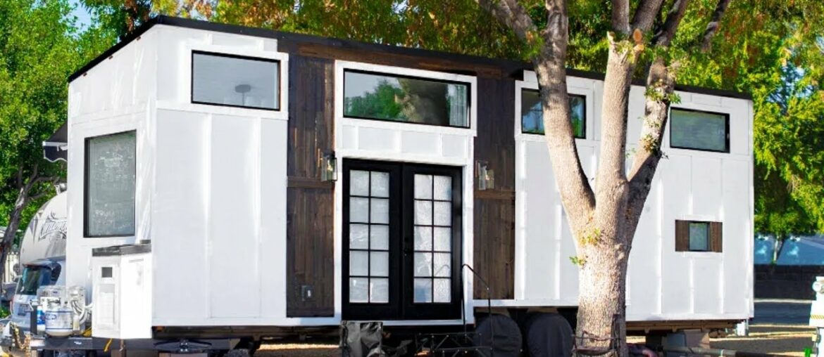The Most Luxury Tiny House Living Designed To Make A Small Space Feel Very Large
