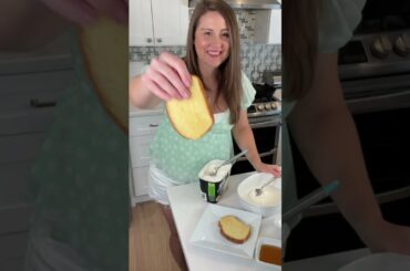 Ice Cream French Toast - Simple Recipe #icecreamfrenchtoast #frenchtoast #icecream #yum #foodie