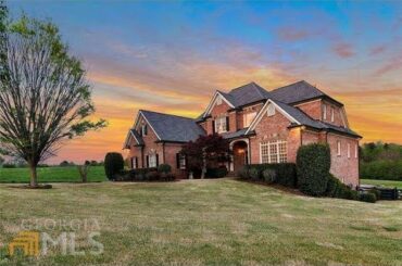 Preview of the Residential for sale at 7130 Little Brook Lane, Cumming, GA