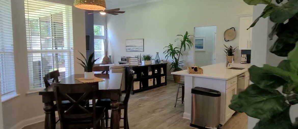 519 Dandridge Lane W