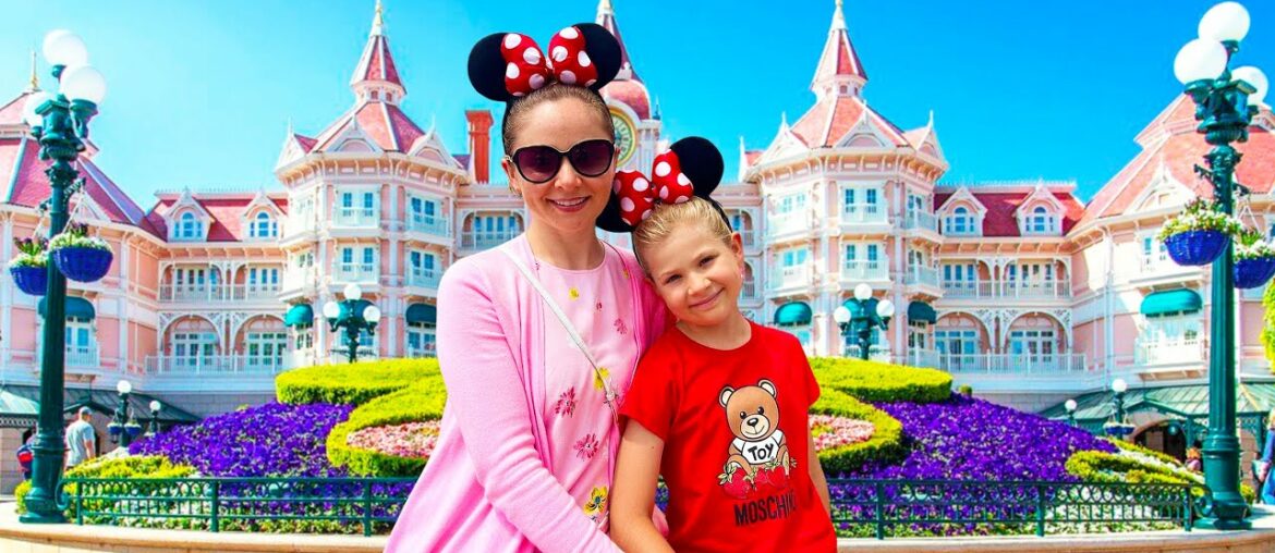 Diana and Roma visited Disneyland!