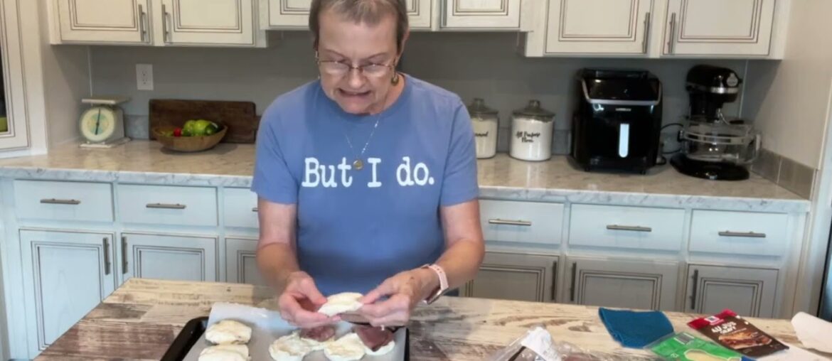 French Dip Biscuits | Quick dinner idea for busy families | Simple recipe for a weeknight meal