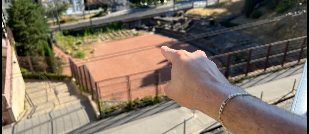 France LIVE: The Ancient Roman Ruins and 19th Century Passageways of La Croix-Rousse