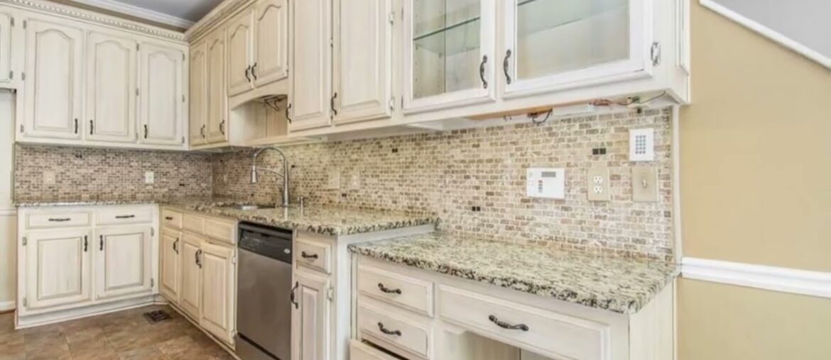 4842 Dartford Drive, Powder Springs, GA 30127