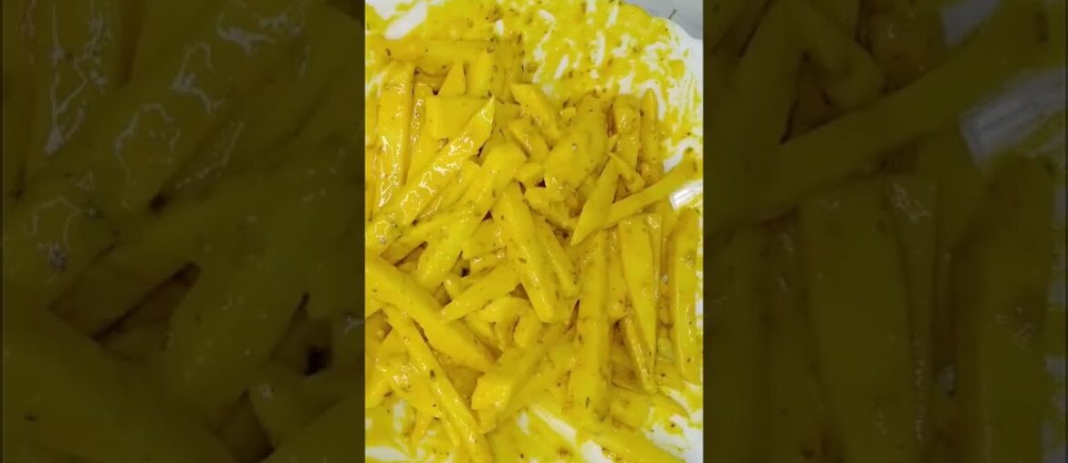 French Fries in Street Style #zahraahmedrecipes #zaks #easyrecipe #recipe #ytshort #frenchfries French Fries in Street Style #zahraahmedrecipes #zaks #easyrecipe #recipe #ytshort #frenchfries