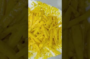 French Fries in Street Style #zahraahmedrecipes #zaks #easyrecipe #recipe #ytshort #frenchfries