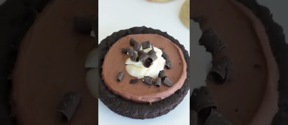 French Silk Pie | Crumbl Cookies French Silk Pie | Crumbl Cookies