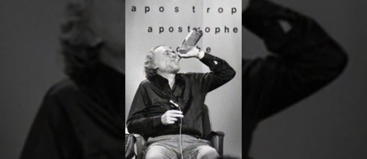 Charles Bukowski Walks Out of Live Interview