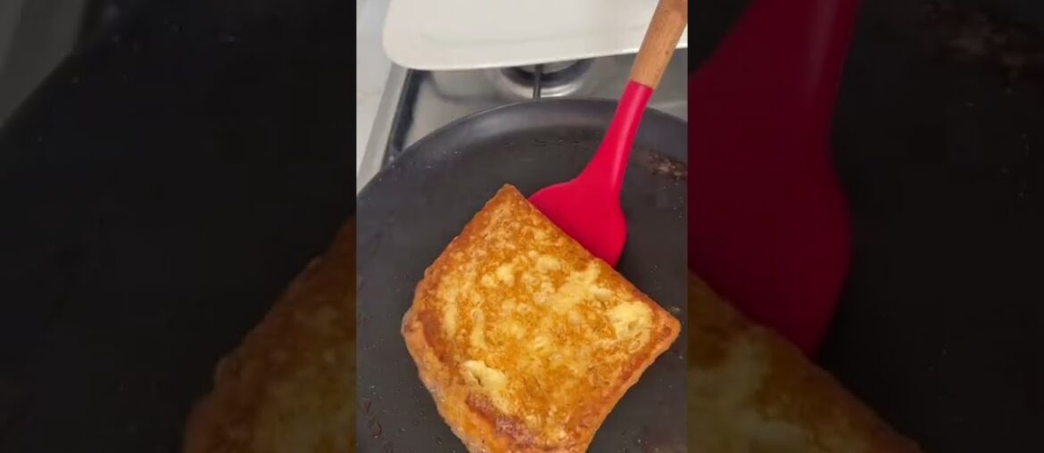 Classic Cinnamon French Toast Recipe|Easy Toast for Breakfast #shortsfeed #shortsviral #shorts Classic Cinnamon French Toast Recipe|Easy Toast for Breakfast #shortsfeed #shortsviral #shorts