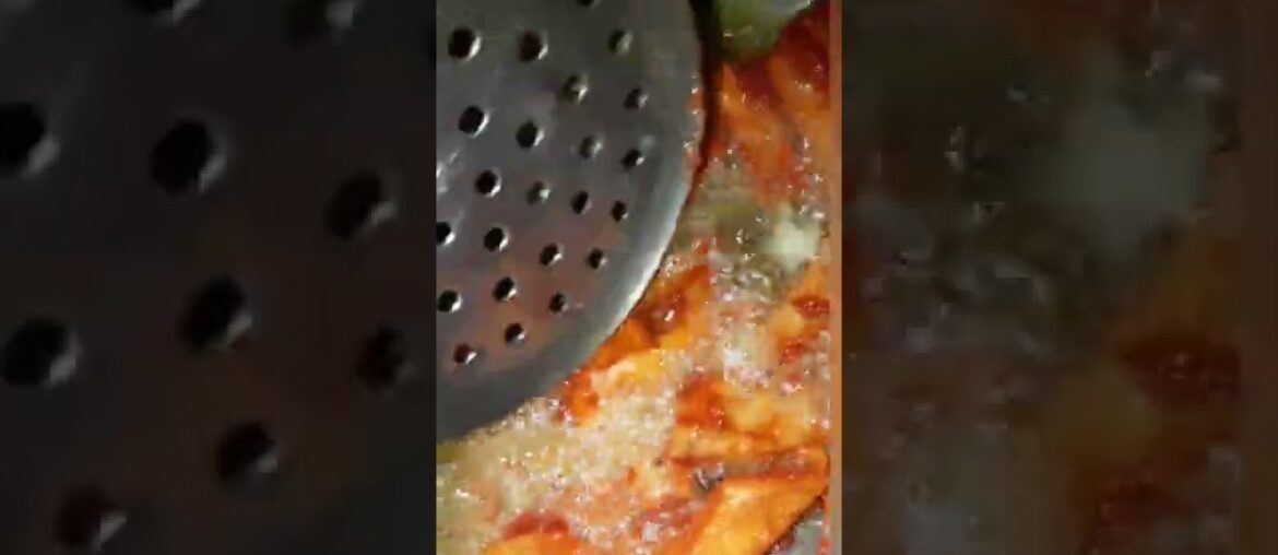 french fries#shorts #viral #youtubeshorts #trending #recipe #poteto @shivani's world