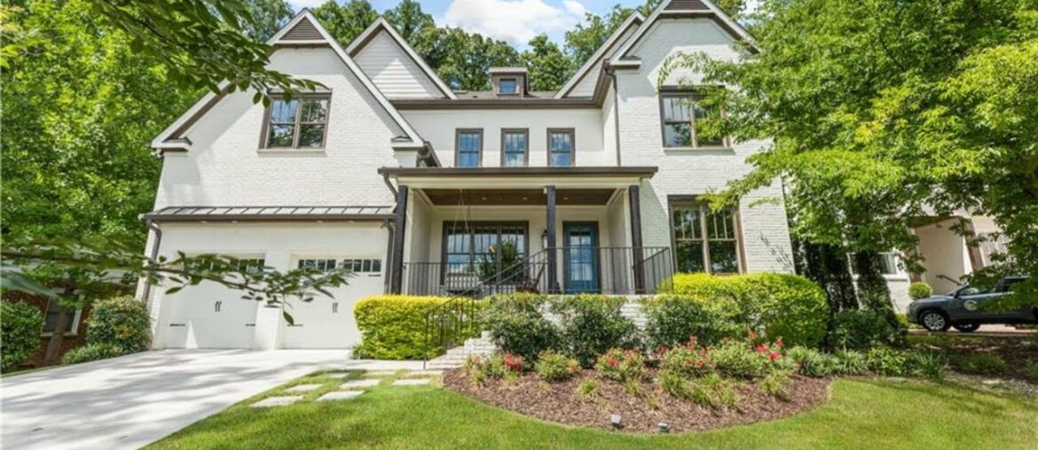 Luxury Million Dollar Home for Sale in Brookhaven, GA |6Bed/5.5 Bath 3 Level Home| Atlanta Home Tour Luxury Million Dollar Home for Sale in Brookhaven, GA |6Bed/5.5 Bath 3 Level Home| Atlanta Home Tour