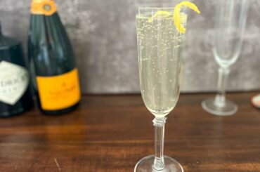 Lemony French 75 Cocktail Recipe
