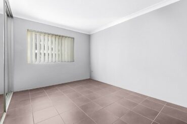 4/26 French Avenue, BANKSTOWN, New South Wales