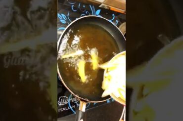 Easiest French fries Recipe #glutton #shorts #youtubeshorts #fries