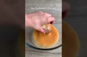 HOT DOG BUN FRENCH TOAST #bunfrench #frenchtoast #cooking #food #shorts