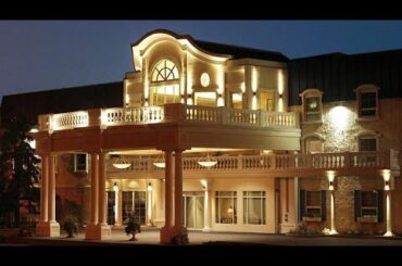 Chateau Louis Hotel & Conference Centre, Edmonton, Canada