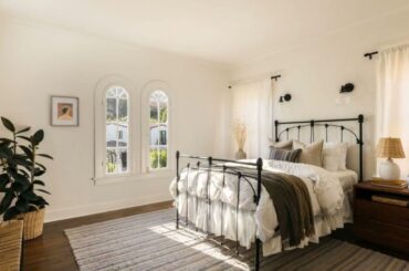 2002 North Oxford Avenue, Los Angeles, CA 90027