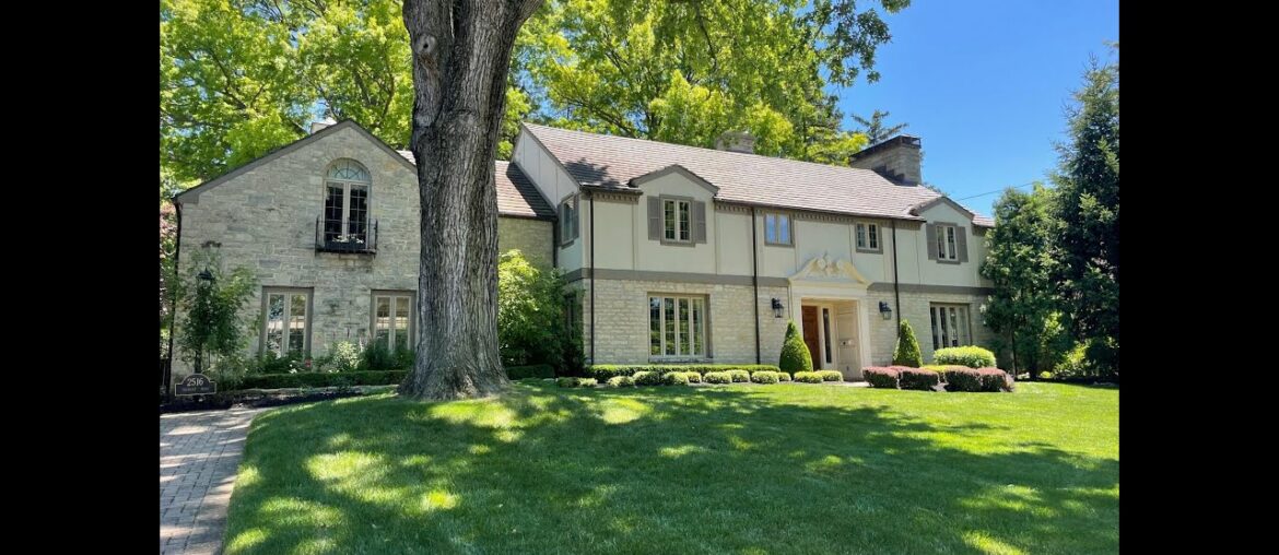 Video tour of Residential at 2516 Tremont Road, Upper Arlington, OH 43221 Video tour of Residential at 2516 Tremont Road, Upper Arlington, OH 43221
