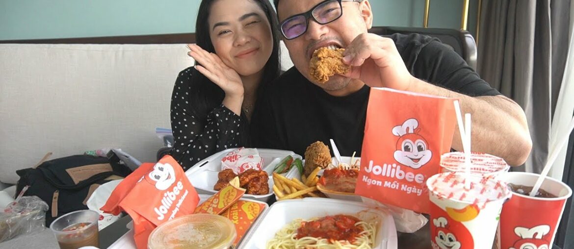 JOLLIBEE EATING DAY