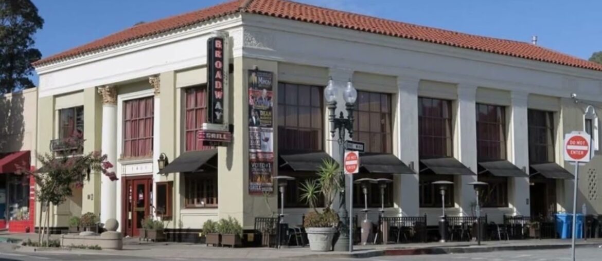 1137 Paloma Avenue, Unit I, Burlingame, CA 94010 1137 Paloma Avenue, Unit I, Burlingame, CA 94010