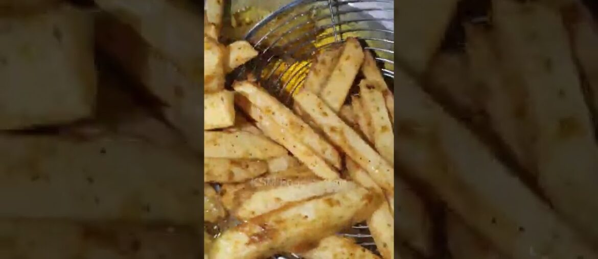 Indian People Crazy For Street French Fries|Indian street food|mumbai street food #shorts #india Indian People Crazy For Street French Fries|Indian street food|mumbai street food #shorts #india