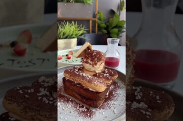 Tirimasu French Toast at Hampstead Bakery Dubai #shorts #dubai #dubaifood #bakery #cake