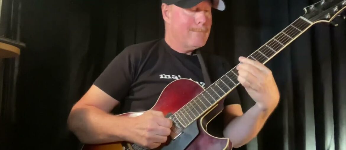 Days Of Wine And Roses (Henry Mancini) For Bill Evans and Lenny Breau! Jazz Guitar! Days Of Wine And Roses (Henry Mancini) For Bill Evans and Lenny Breau! Jazz Guitar!