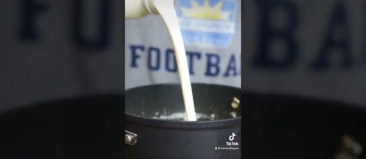 French fries and Ice Cream ?? Weird food combo ep.1