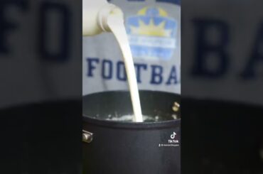 French fries and Ice Cream ?? Weird food combo ep.1