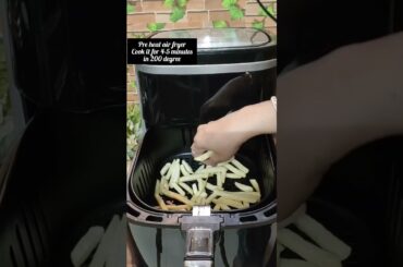 2 minutes no oil Air fryer French fries recipe |  Frozen french fries | Odia