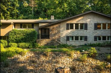 3330 Crosshill Road, Mountain Brook, AL  | Cherokee Bend | Bridget Sikora & Jane Huston Crommelin