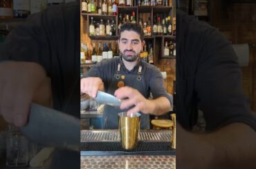 The French 75, An Incredible Vintage Gin & Champagne Cocktail