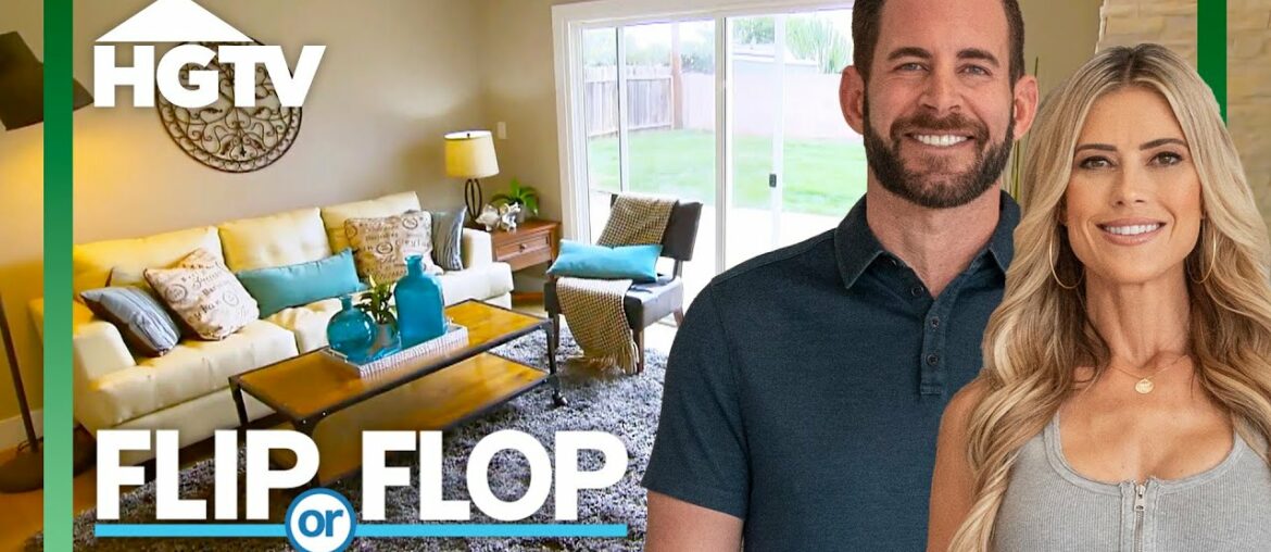 FAST Modern House Flip! | Flip or Flop | HGTV