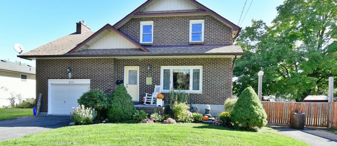 206 William Street N, Lindsay (City of Kawartha Lakes) - Open House Video Tour