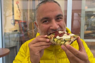 Fun & Laughs in Paris Day 3. Croissants, Fresh Pasta, Crunchy Pizza, Entrecote Sandwich & Chocolate