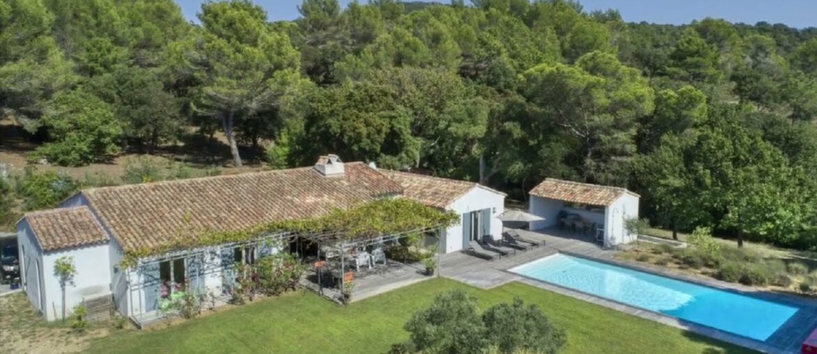 Splendid Property For Sale in La Croix-Valmer France Splendid Property For Sale in La Croix-Valmer France