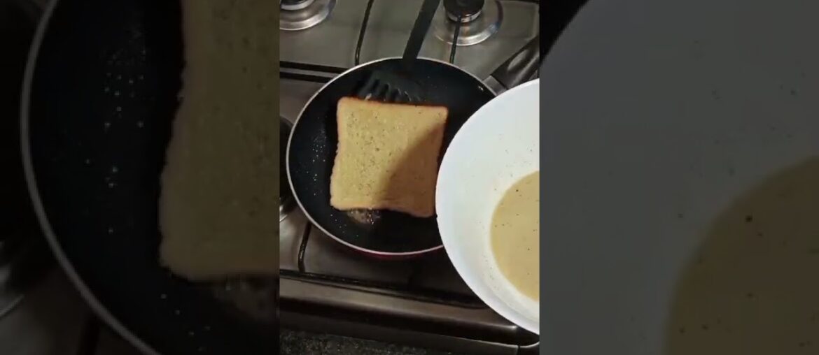 French toast #shorts #food #cooking #yummy #frenchtoast #strawberry