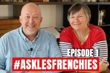 Ordering in Restaurants in Paris, Mobility Issues & About us