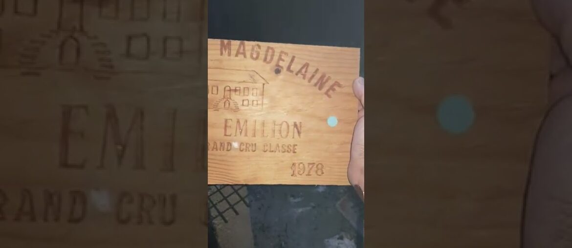 FRENCH CONNECTION WITH THE KNOTMAN FRENCH CONNECTION WITH THE KNOTMAN