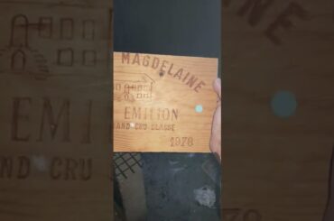 FRENCH CONNECTION WITH THE KNOTMAN