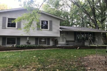 3333 Lovers Ln, Ravenna, OH Presented by Darlene Kearney.