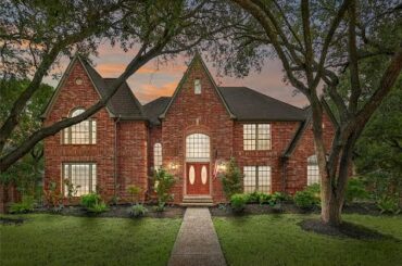 Residential for sale - 15222 Dawnbrook Drive, Houston, TX 77068