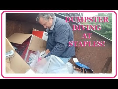 WOWZERS! A HUGE and VALUABLE Haul from Dumpster Diving at STAPLES! WOWZERS! A HUGE and VALUABLE Haul from Dumpster Diving at STAPLES!